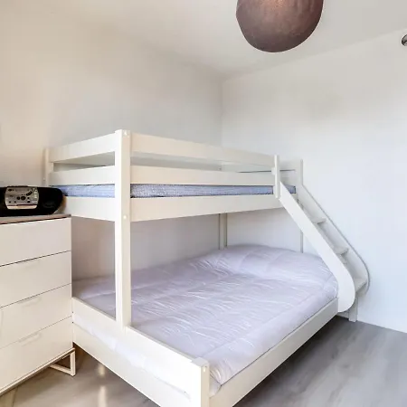 Lunik Orion-46 By Interhome Le Corbier